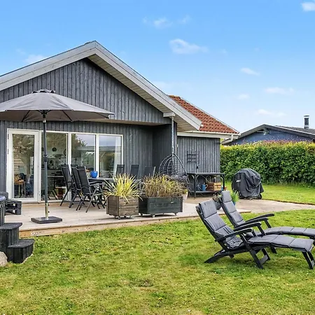 Jarik - 340m From The Sea By Interhome Casa de Férias Bogense